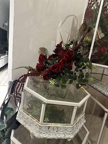 Toy paltarları və aksesuarları: İşlənmiş, Ödənişli çatdırılma — 2