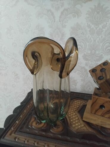 dəmir su çənləri: Bir vaza — 1