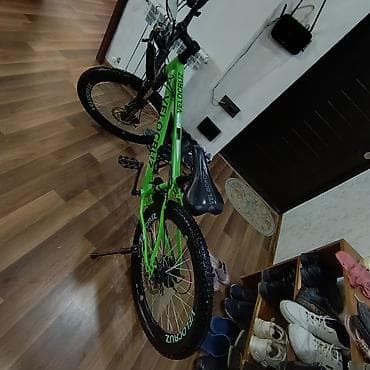 skarasnoy velosipet: VELOCRUZ dağ velosipedi - Güclü alüminium tipli çərçivə, parlaq yaşıl — 3