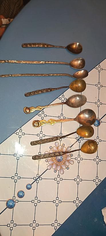 Antik dekorativ çay qaşıqları dəsti - Miqdarı: 9 ədəd - Material