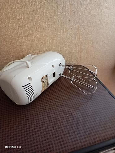 Mikserlər: Geepas GHM1620 əl mikseri - Güc: 200 W - Gərginlik/frekans: AC — 4