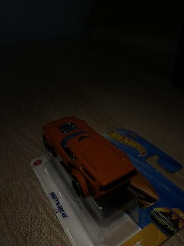 mini disk: Hot Wheels miniatür avtomobil – Drift’n Break - Model: Drift’n Break — 1