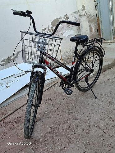 Şəhər velosipedi – STELS Velo (klassik model) - Rəng: qara-qırmızı