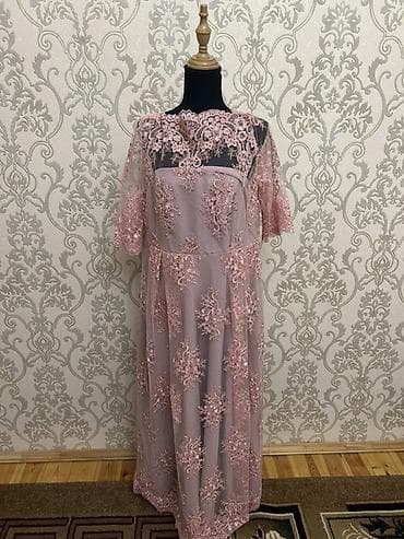 100 dollar satışı: Toy paltarları satılır 8 dənə paltardı hamısın alana 130 manata — 2