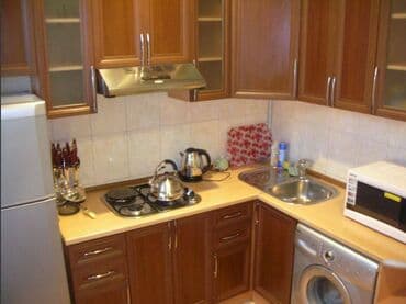 bina az musfiq qesebesi kohne tikili: Xətai metrosunun yaxınlığında 4 mertebeli binanın 4-cü mərtəbəsində — 3