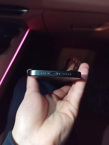 ekran 82: IPhone 15 Pro, 512 GB, Black Titanium, Barmaq izi, Simsiz şarj, Face ID — 6