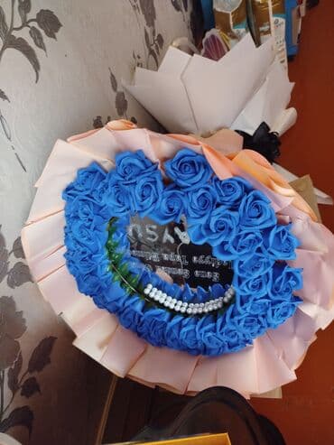 kreditle qizil satisi instagram: Buketlərin hazırlanması çatdırılması üçün əlaqə saxlaya bilərsiz 🙂🤍🙂🙏 — 1