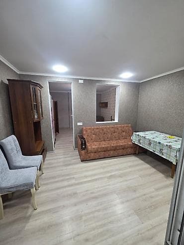 вилл: 2 комнаты, 35 м², Средний ремонт — 6