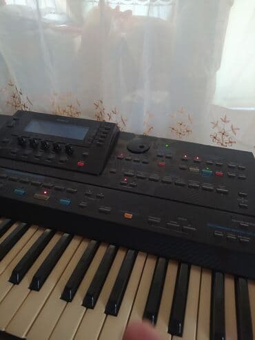elektron skripka: Sintezator, Korg, İşlənmiş — 5