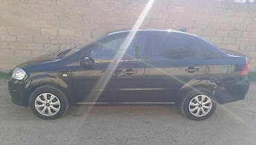 vaz 21 06 matoru: Chevrolet Aveo sedan – qara rəng, Azərbaycan nömrə nişanı 99-CH-962 — 3