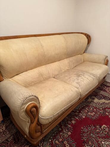 divan 2 əl: Divan, İşlənmiş, Açılmayan, Bazasız, Süni dəri, Çatdırılma yoxdur — 1