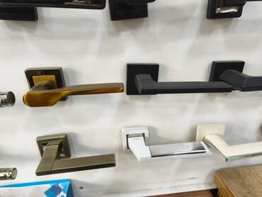 qapı desteyi: Müxtəlif üslub və materiallarda qapı dəstəkləri – interyerinizə uyğun — 1