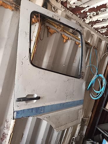 ucuz muraveyler: Salam Mercedes üçün mərkəzi konsol/saxlama qutusu (bar ve kabin alti — 5