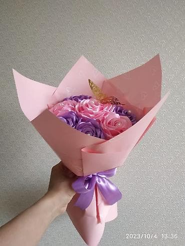 suni bitki: Atlas lentlərdən hazırlanmış solmayan güllər — 3