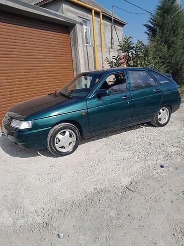opel vektra a: Model: Lada 2112 (5 qapılı hetçbek) Xüsusiyyətlər: - Kuzov: 5 qapılı — 1