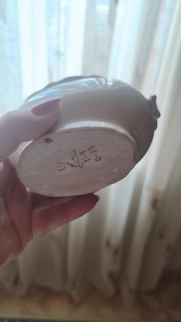 mini pec: Porcelain mini qapaqlı sos qabı / balaca turen 1970-1980 il arasi - — 2