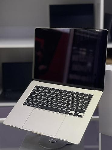 adaptırlar: İşlənmiş Apple MacBook, 15 ", Apple M2, 256 GB — 2