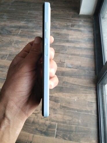 камера для машины: Oukitel markalı bu mobil telefon arxa tərəfində iki kamera və bir flaş — 3