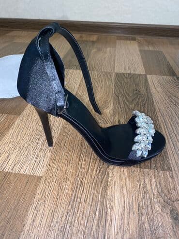 qara mokasinlər: Ölçü: 37, rəng - Qara, Yeni — 3