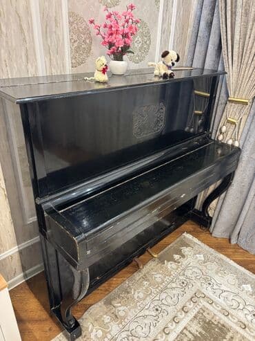 piano şəkli: Sumqayitdadi — 1