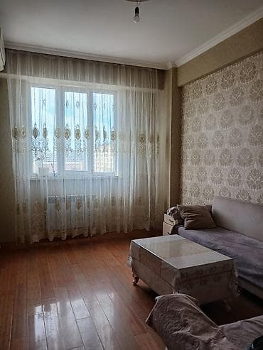 zabratda ev: Xirdalanda kristal 2 de 11/5 mertebesinde 2 otaqli ev 450 azn bütün — 2