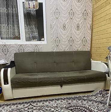 Di̇van-kravat, Açılan, Bazalı, Parça