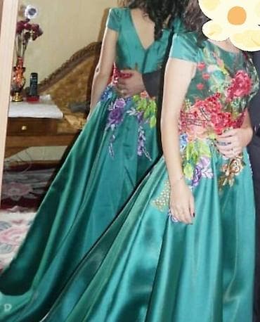 nişan xoncası: 1 dəfə nişanda geyinilib. Yeni kimidir — 1