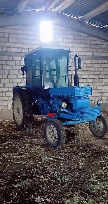 traktorlar satisi: Traktor Belarus (MTZ) T28, 1991 il, 42940748 at gücü, motor 3.7 l — 8