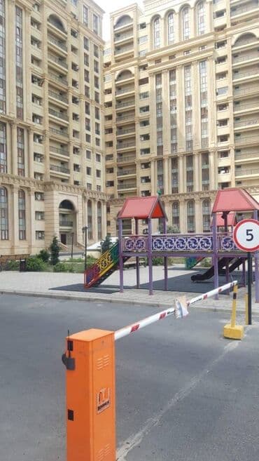 şamaxinka 300 manata kiraye evler: Bayilda 16 mertebeli binanın 7-ci mərtəbəsində yerləşən ümumi sahəsi — 7