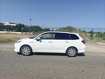 byd disk teker: Toyota Corolla Fielder Hybrid, ağ rəng, universal (wagon) kuzov — 10