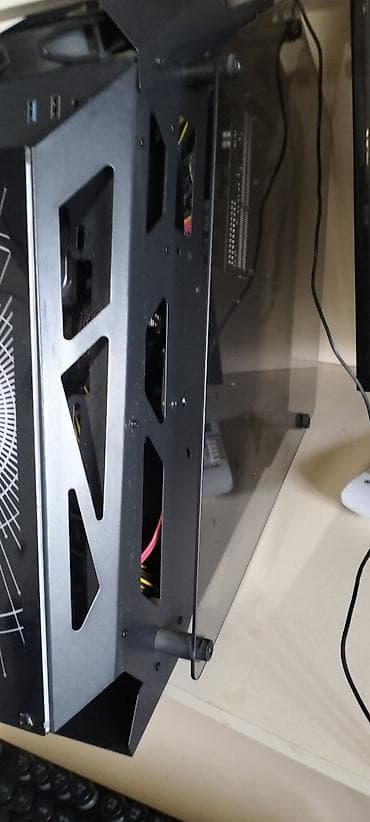 mini kompyuter: Masaüstü oyun/iş kompüteri – ROG dizaynlı şüşə yan panelli korpus və — 3