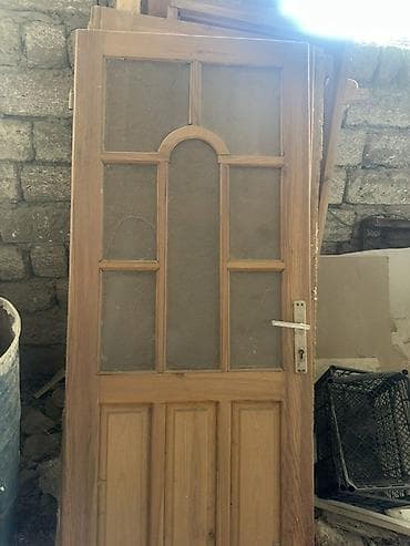 qapi dekoru: İşlənmiş Otaq qapısı Zamok ilə, Ünvandan götürmə — 2