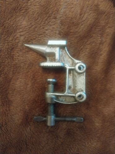 tok artlran: Masa kənarı üçün mini kənəf (kiçik səth dəzgahı) – metal bərkidicisi — 3