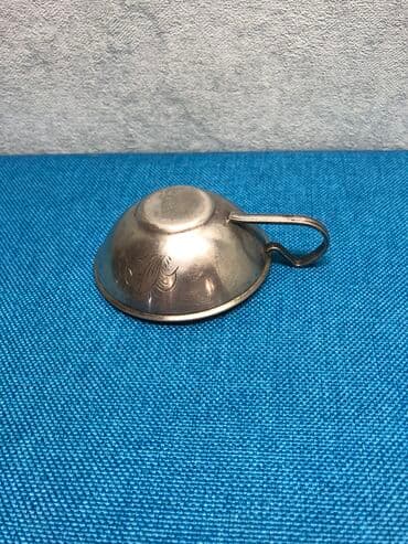 qizil onluq qiymeti 2022: Antik Latun Nelbeki ve murebbe qabi qiymet 1 eded ucun . 3 eded var — 9