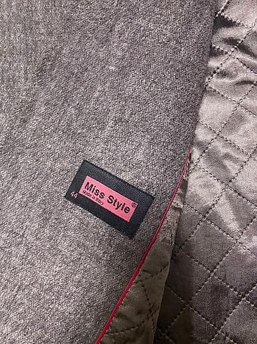 is geyimi: Palto qadin ucun uzunlugu 95 sm 44 razmer mexide var — 4