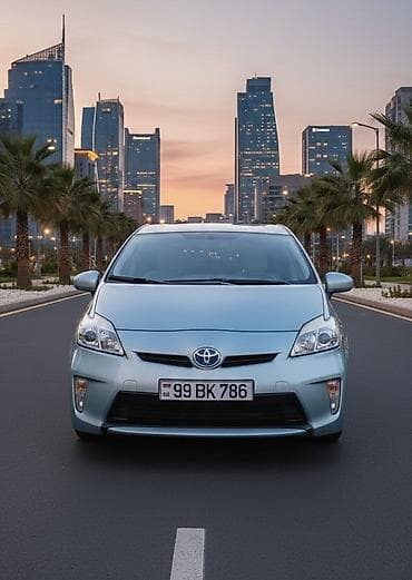 avtomobil şarj: Toyota Prius: 1.8 l | 2014 il Hetçbek — 2