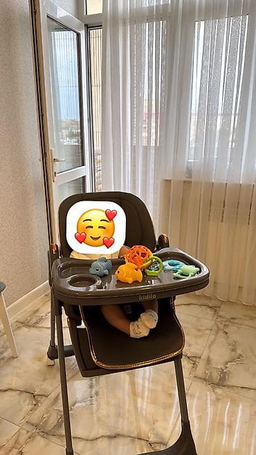Yemək masaları, oturacaqları: Nigaz Yemek masasi tecili satilir 50azn. Unvan Masazir Nigaz — 1