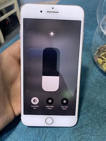 iphone qiymət: IPhone 8 Plus, Qızılı, Barmaq izi — 5