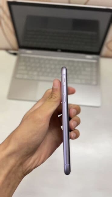 iphone 17 bakı: IPhone 11, Face ID — 5