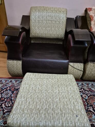 işlenmiş mebiler: İşlənmiş, Di̇van-kravat, Bazasız, Açılan — 3