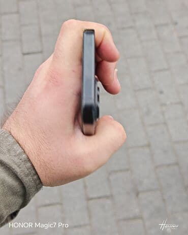 iphone 15 2 ci el: IPhone 15, 128 GB, Black Titanium, Zəmanət — 3