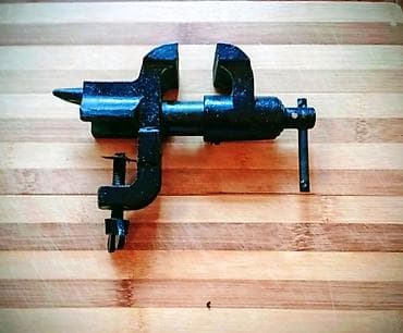 divar desen: Zərgərlik işlərinin görülməsi üçün məngənə zavod istehsalıdır sovetlər — 2