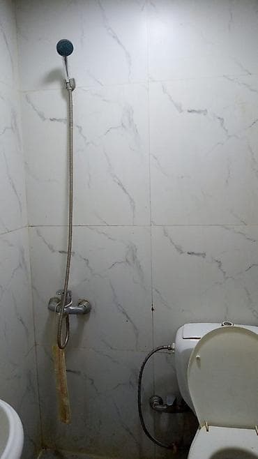 Omidlə üzbəüz kristal 2 sürət qatarına dayanacağa 20 metr məsafədə 1