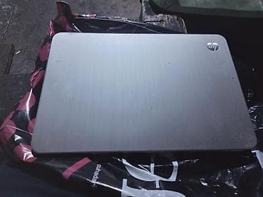 HP noutbuk – metalik-gümüş qapaqlı, kompakt və yüngül korpus