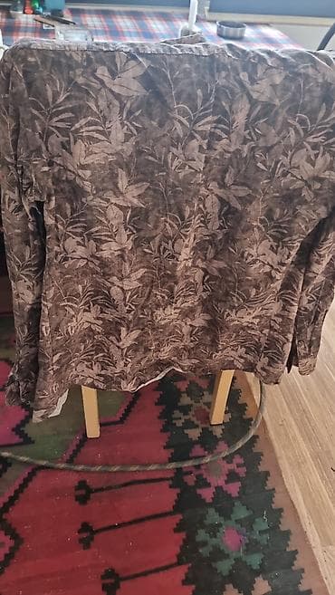 jordan jaket: Kişi üst geyimləri dəsti - Yaşıl kapüşonlu yüngül jaket: tam ön — 4