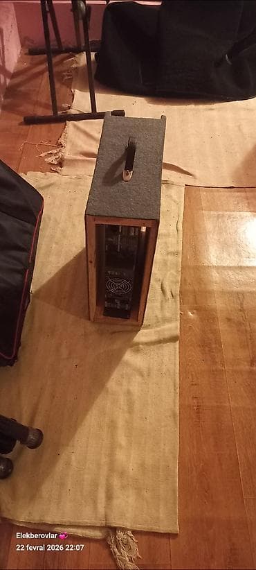 deri tiken masin: Behringer 4000 çox az istifade olub idyal vezyetdedi istiyen olsa qutu — 4