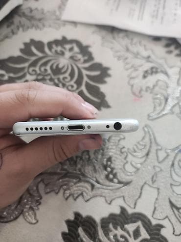 iphone 6s barter: IPhone 6, Gümüşü, Barmaq izi — 7
