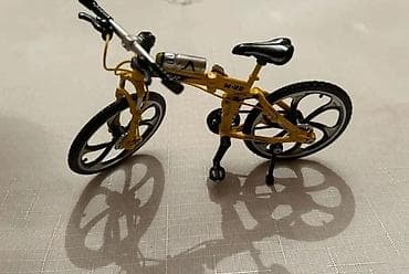 Miniatür dağ velosipedi modeli – dekor və kolleksiya üçün - Realistik