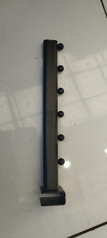 veşilkalar: Mağaza vitrini üçün asqı qolu – 6 pəncəli, metal - Material: möhkəm — 3