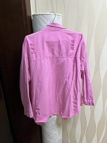 Şəxsi əşyalar: Oversize üslubda qadın köynəyi/shaket - Rəng: çəhrayı - Model: uzun — 2